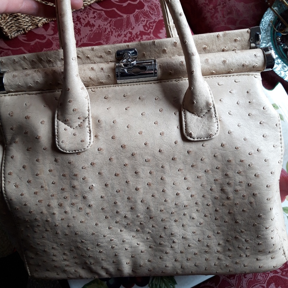 Beige purse